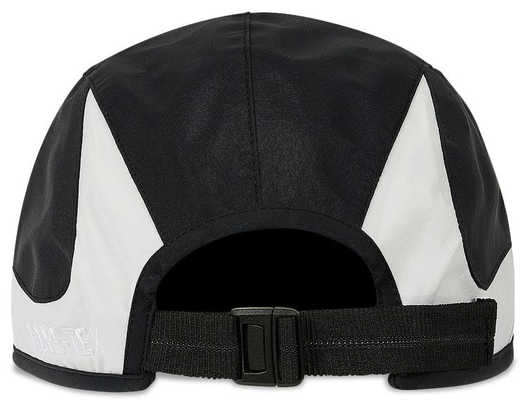 Palace GORE TEX 3L Runner Black