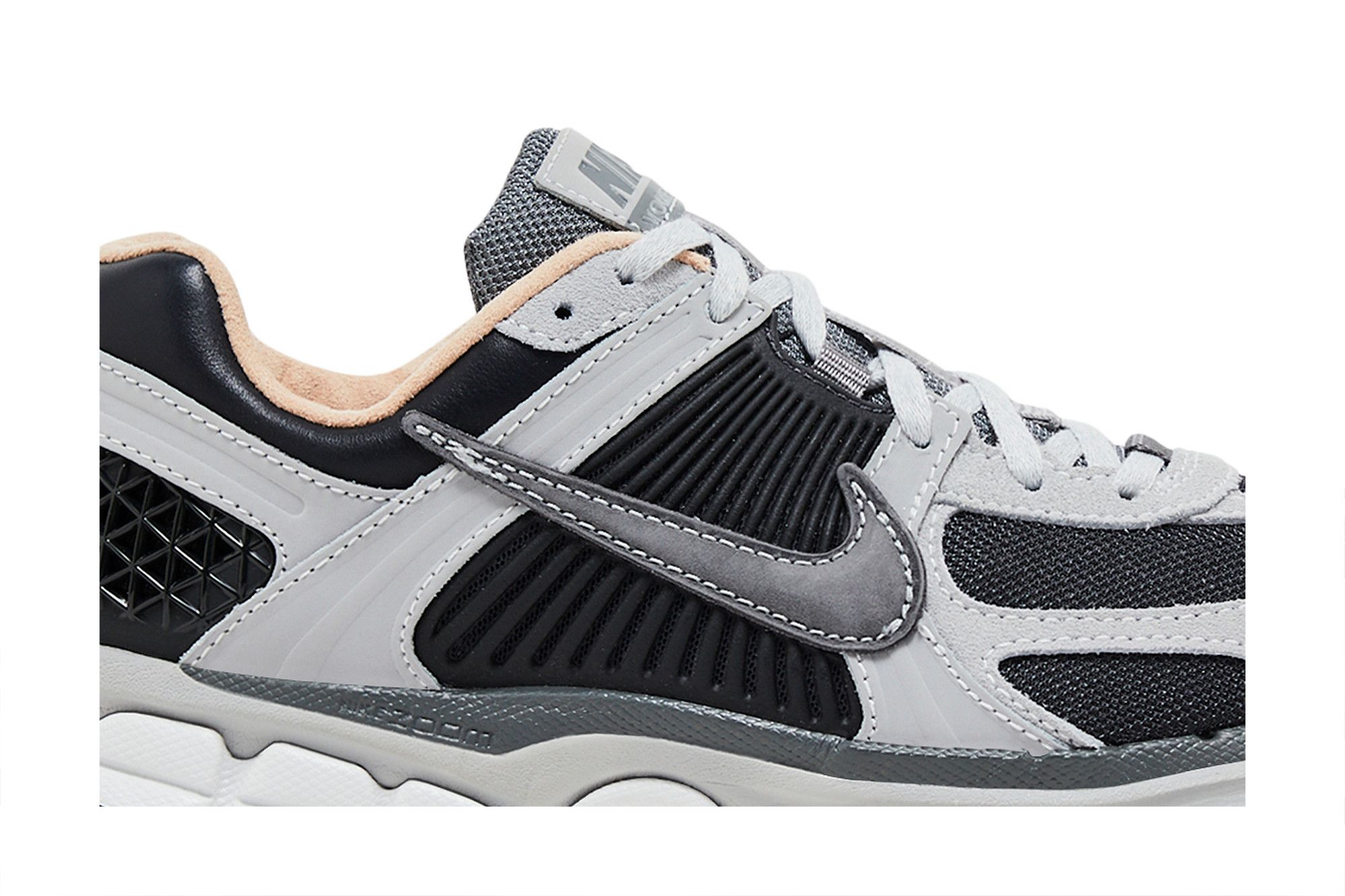 Buy Nike Men's Air Zoom Vomero 5 'Dark Smoke Grey Vachetta