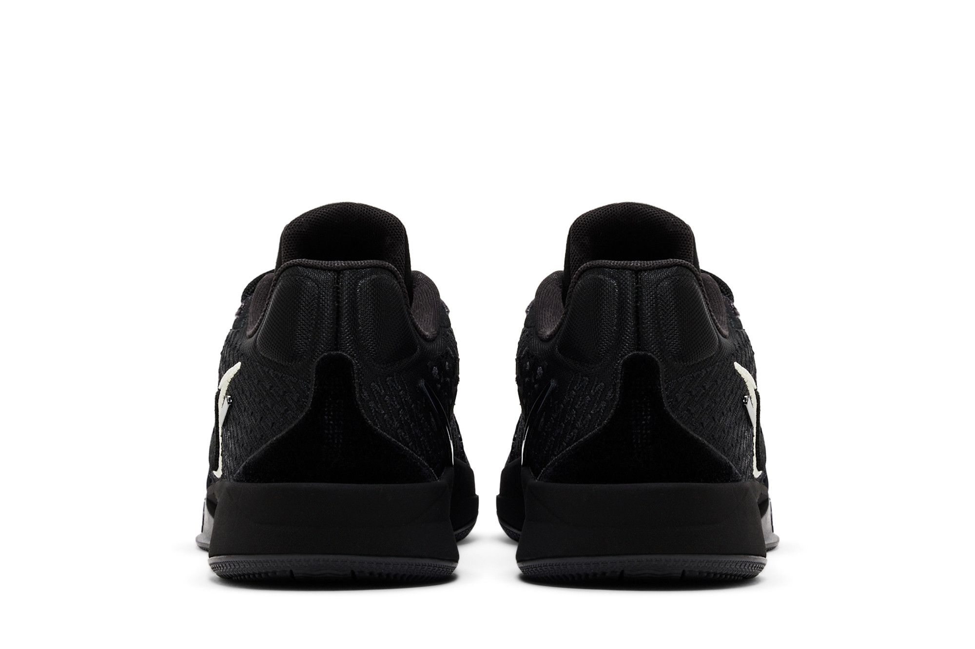 シューズ(男性用) SABLINA2 brack Official Images // Nike Sabrina 2 