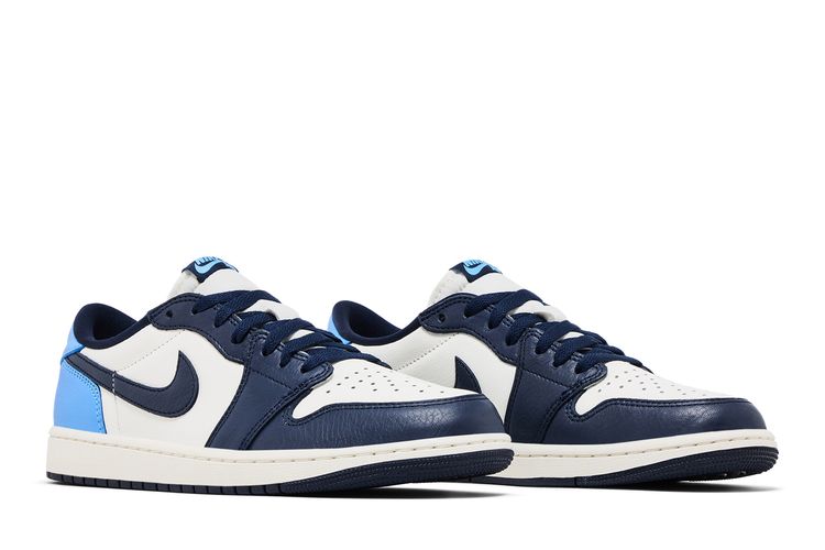 Air Jordan 1 Retro Low OG Obsidian UNC
