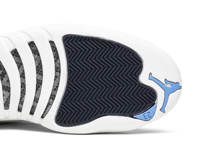 Air Jordan 12 Retro Obsidian 2012