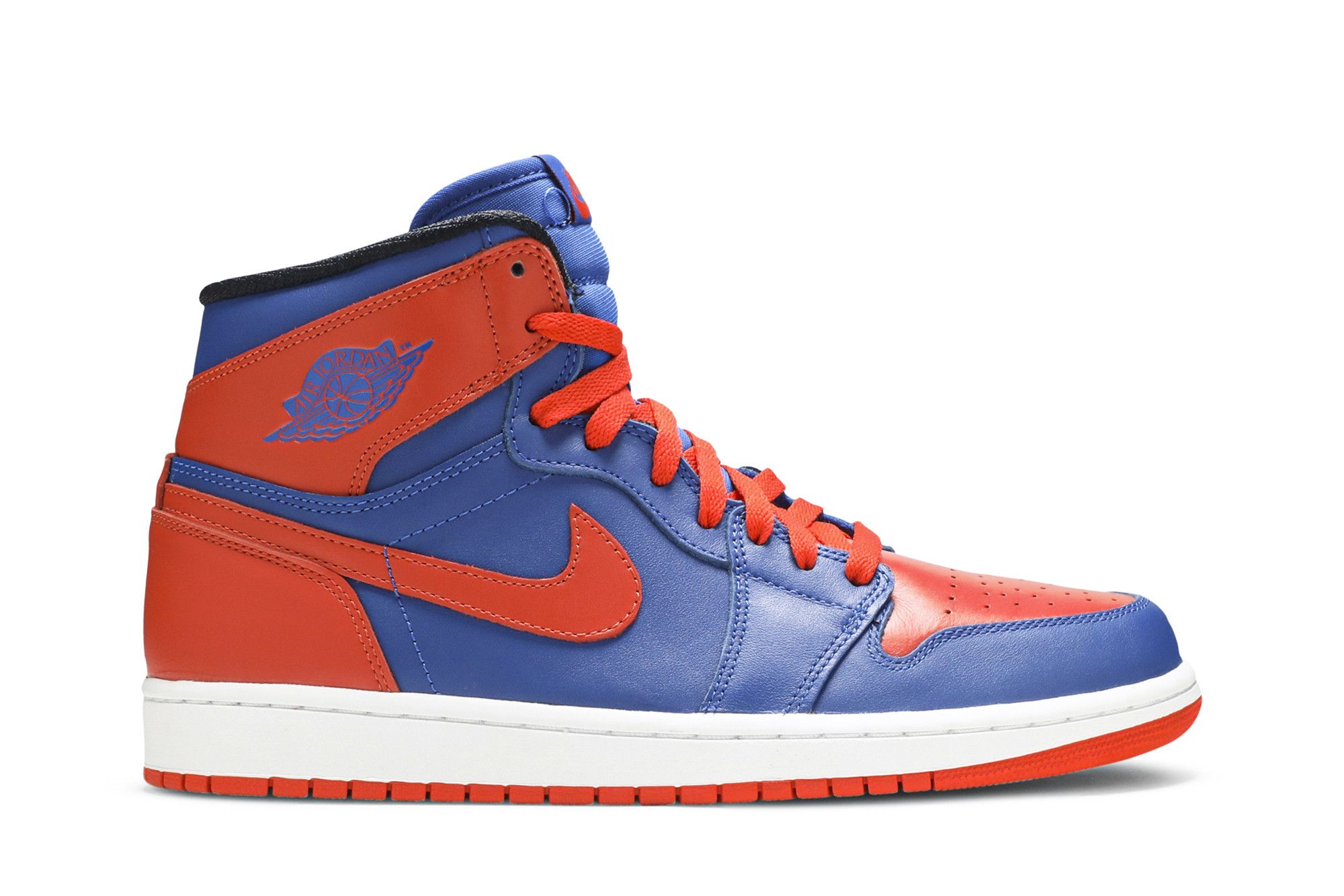 Buy Air Jordan 1 Retro High OG 'Knicks' - 555088 407 | GOAT