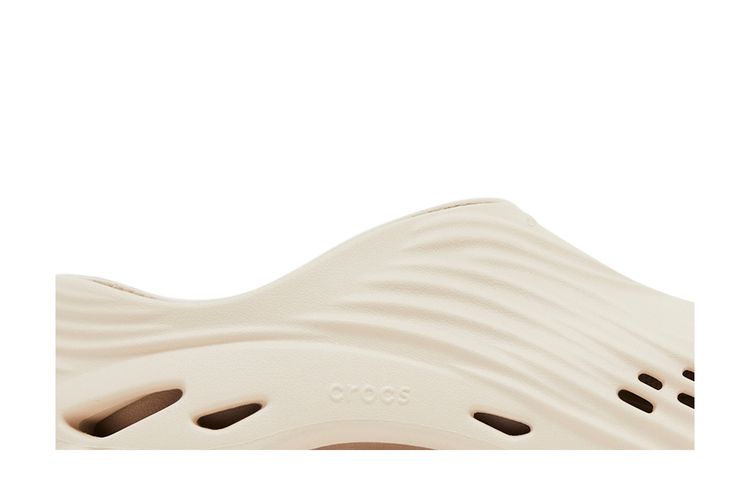 Crocs Echo Wave Almond Tint