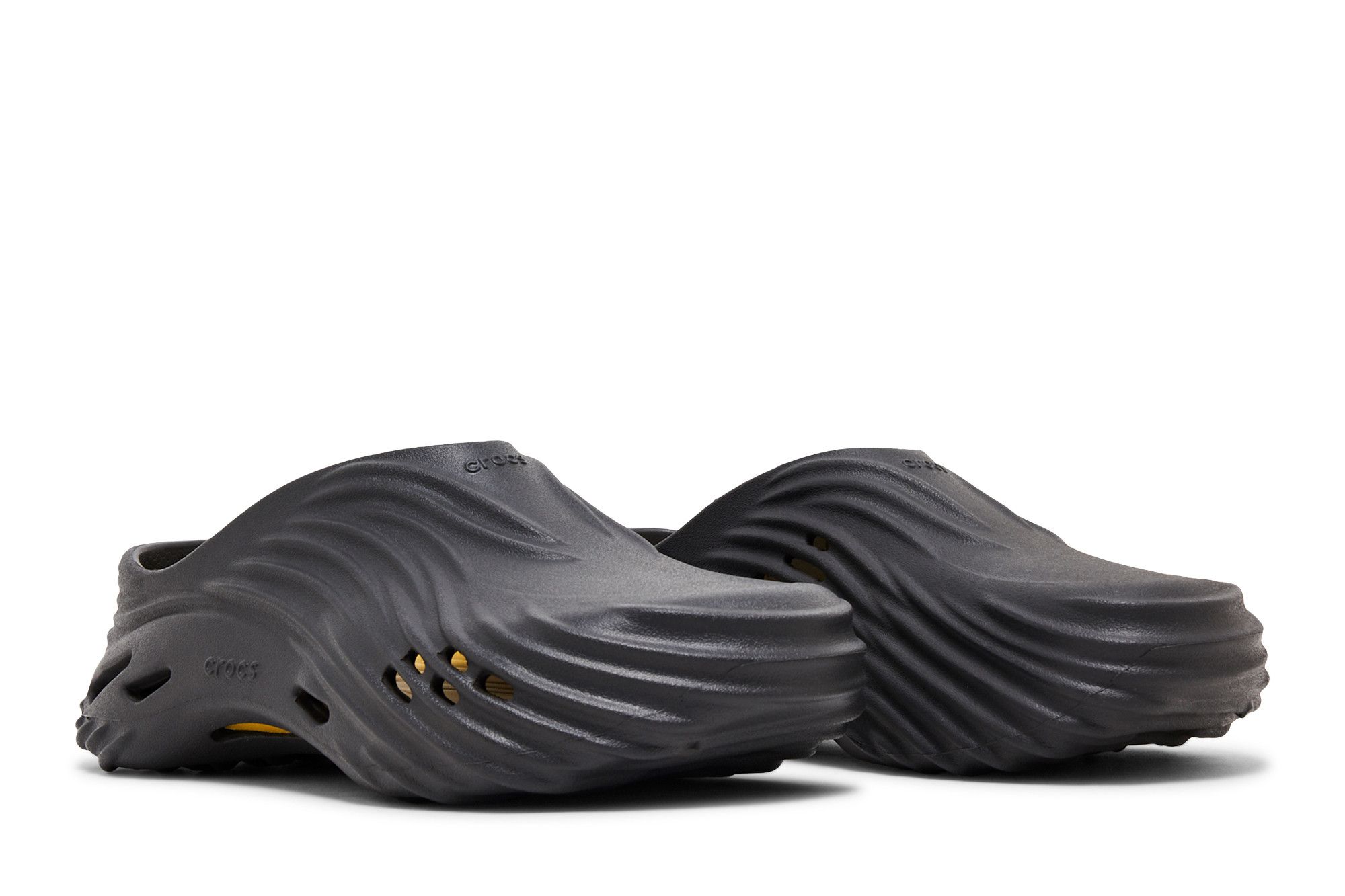 Buy Crocs Echo Wave 'Black Sand' - 210521 0LD | GOAT