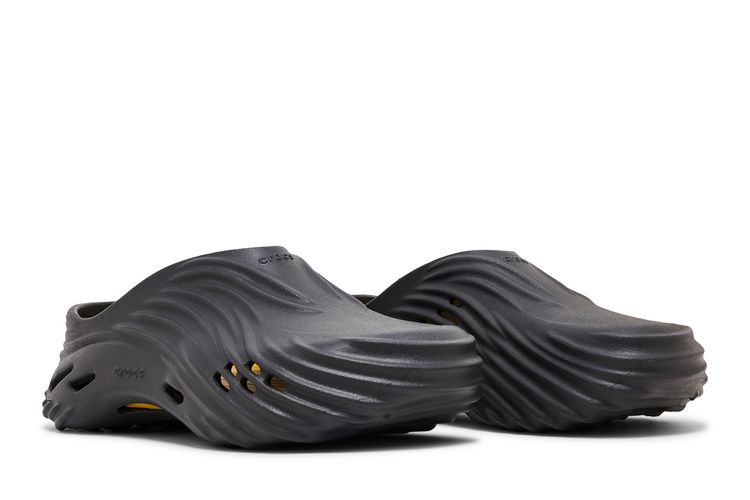 Crocs Echo Wave Black Sand