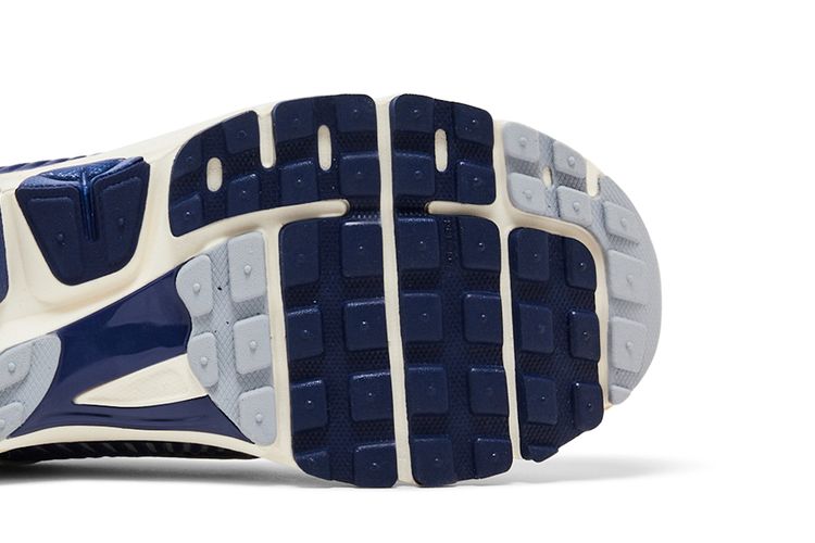 Nike Air Zoom Vomero 5 Yankees