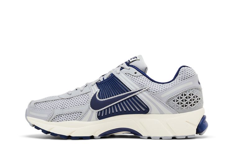 Nike Air Zoom Vomero 5 Yankees
