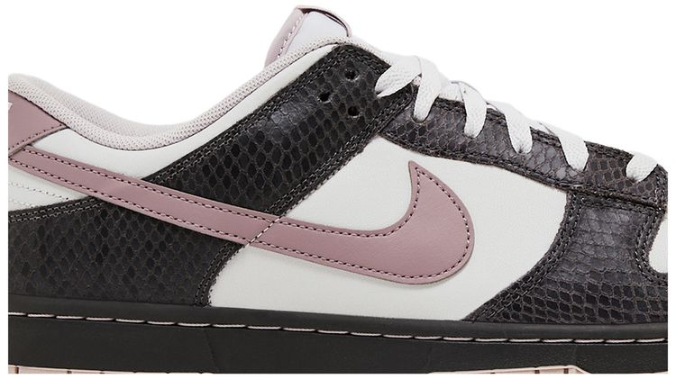 Nike Dunk Low Medium Ash Violet Snakeskin