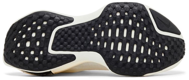 Nike Wmns ZoomX Invincible 3 Summit White Black