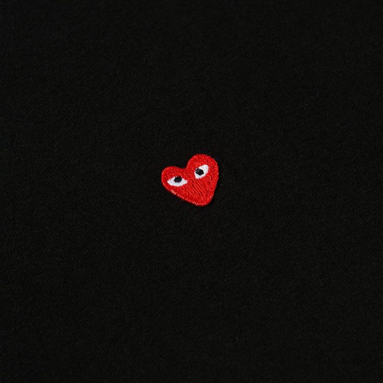 Comme des Garcons PLAY Small Heart T Shirt Black