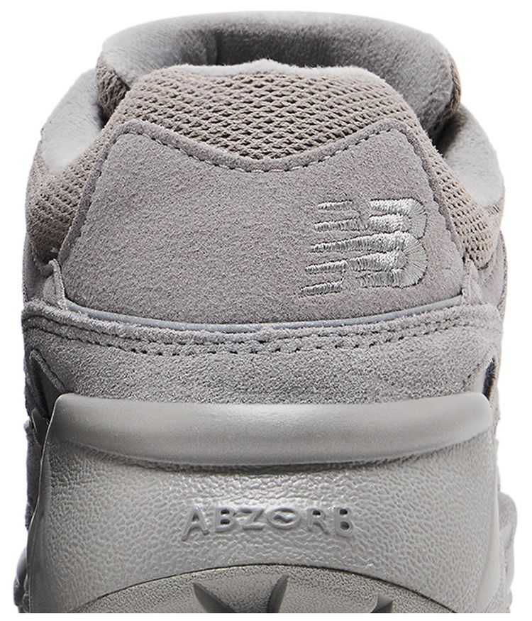 New Balance 850 Grey