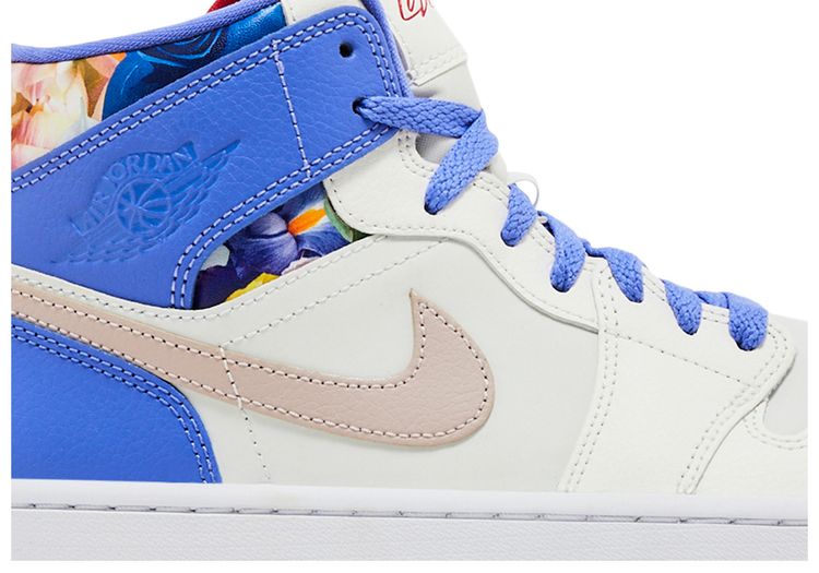 Wmns Air Jordan 1 Mid SE Valentines Day Bouquet