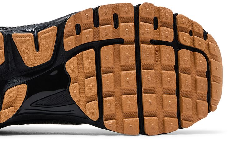 Nike Air Zoom Vomero 5 Black Gum