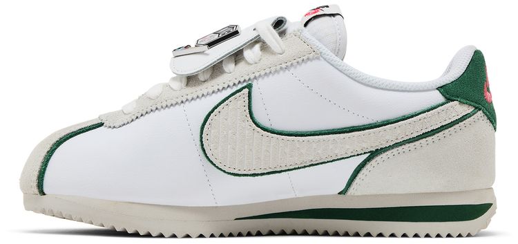 Nike Wmns Cortez All Petals United