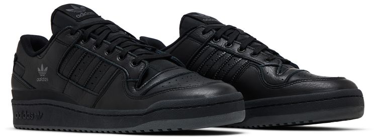 Adidas Forum Low CL Triple Black