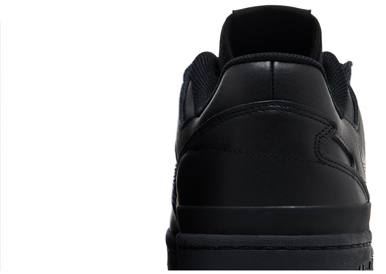 Adidas Forum Low CL Triple Black