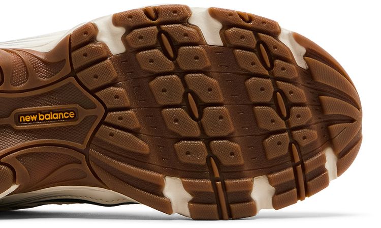 New Balance 530 White Green Gold ASOS Exclusive