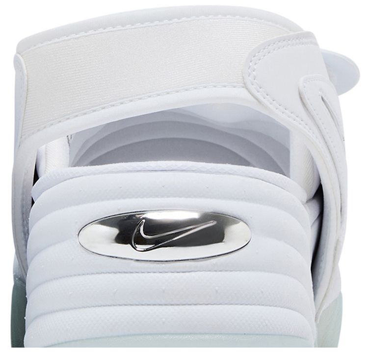 Nike Wmns Adjust Force Sandal White Metallic Silver
