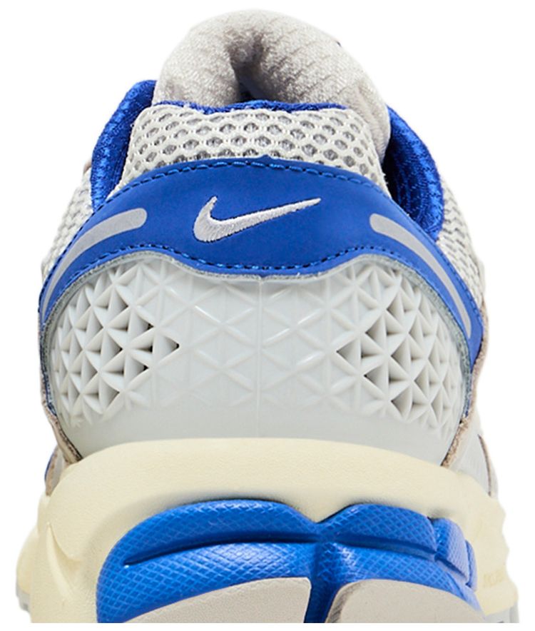 Nike Wmns Air Zoom Vomero 5 Game Royal Coconut Milk