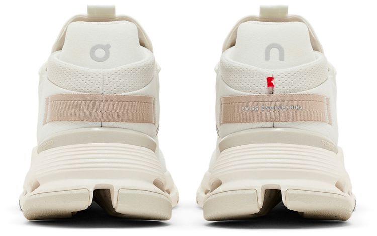 ON Wmns Cloudnova 2 Ice Sand