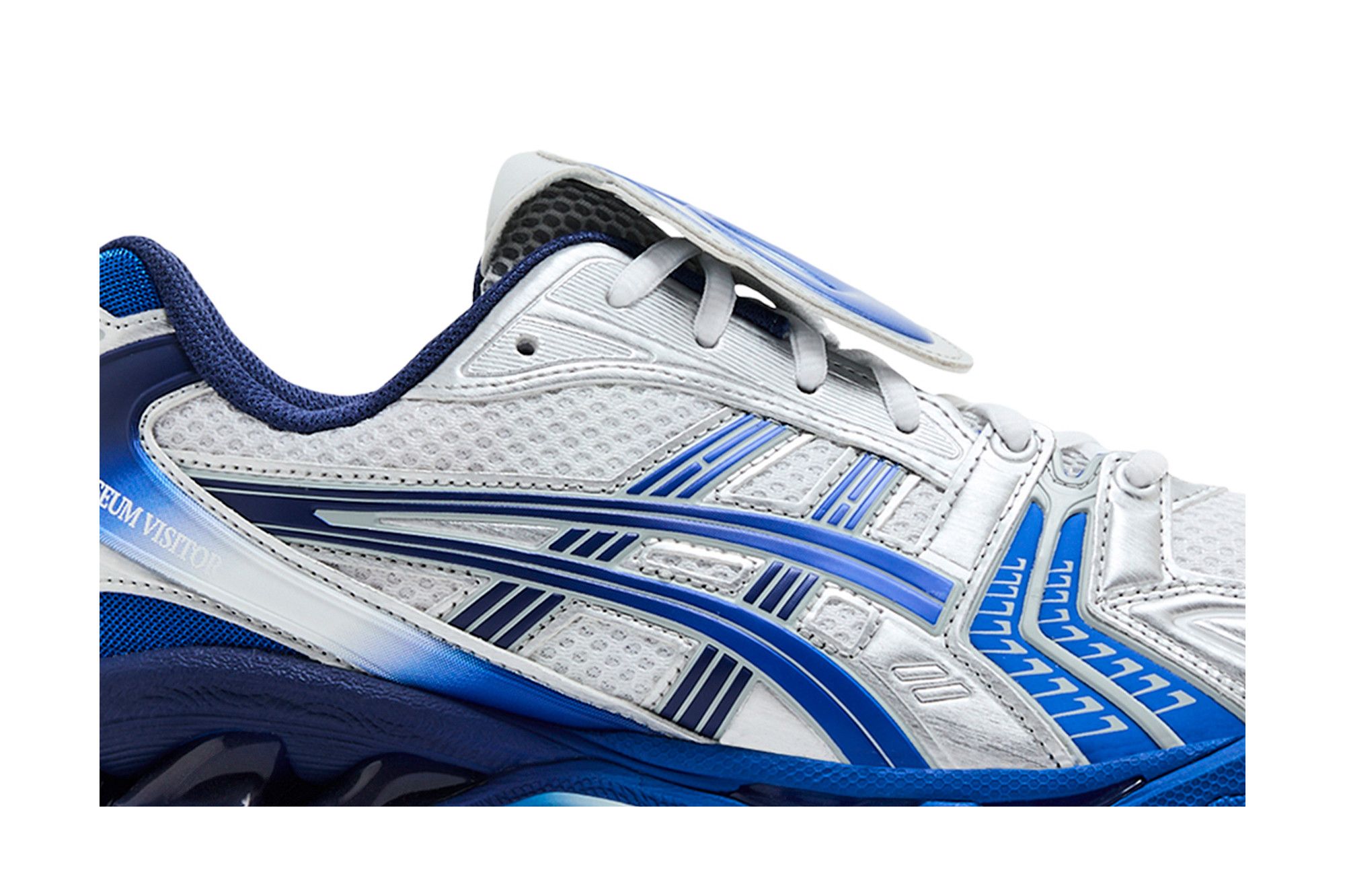 ミッフィ　K14 The Museum Visitor x ASICS Gel Kayano 14