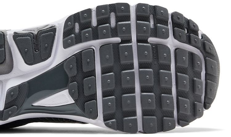 Nike Air Zoom Vomero 5 Cool Grey