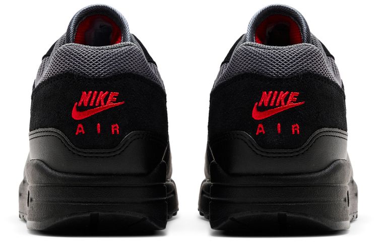 Nike Air Max 1 Essential Vamps