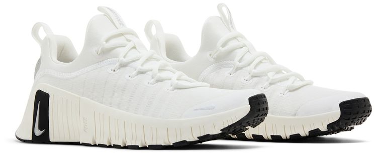 Wmns Free Metcon 6 Premium Summit White Black