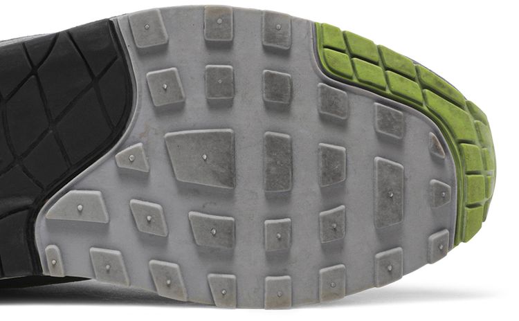 HUF x Nike Air Max 1 Hyperstrike Friends  Family