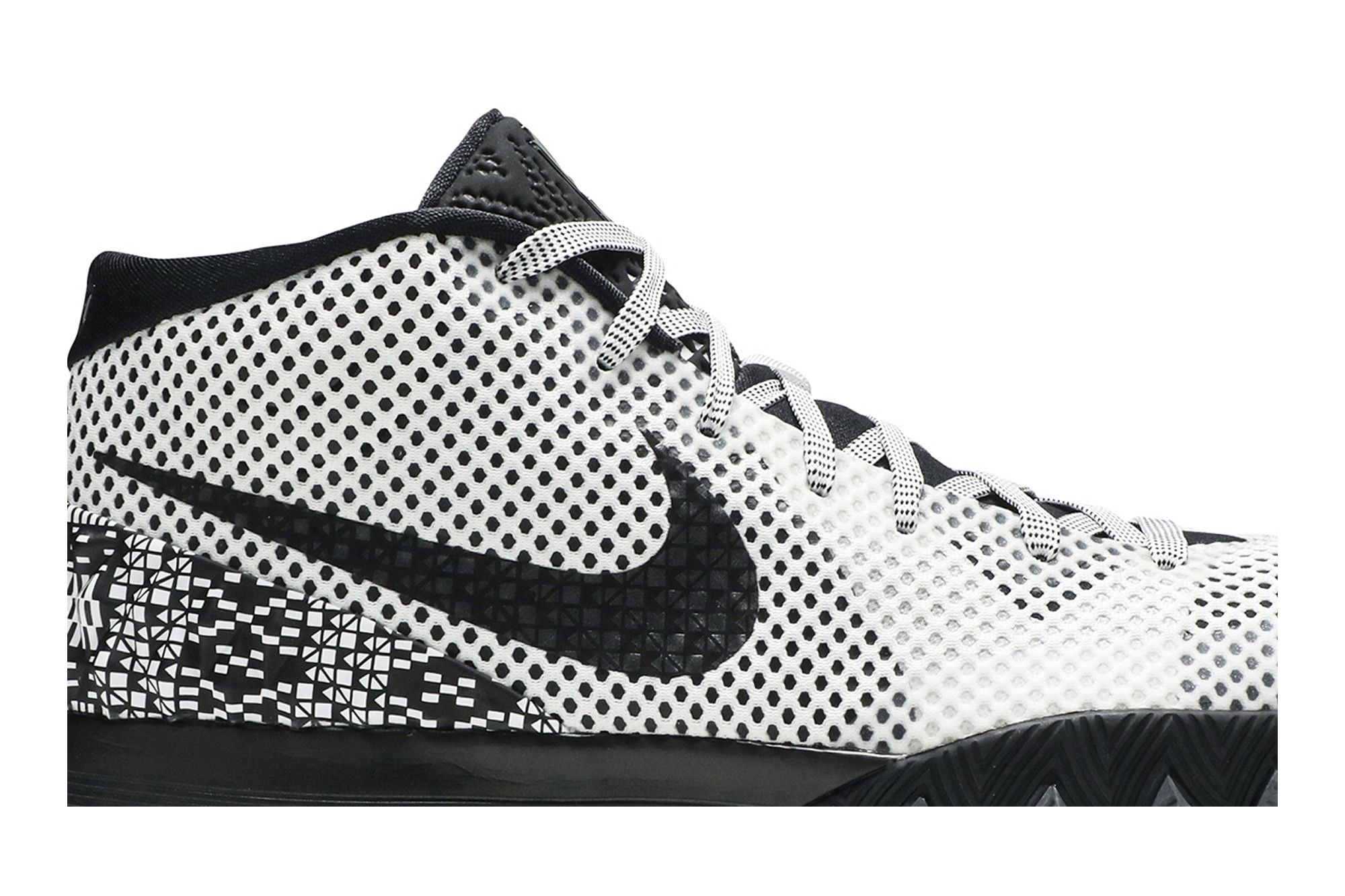 Buy Nike Kyrie 1 'BHM' - 718820 100 | GOAT