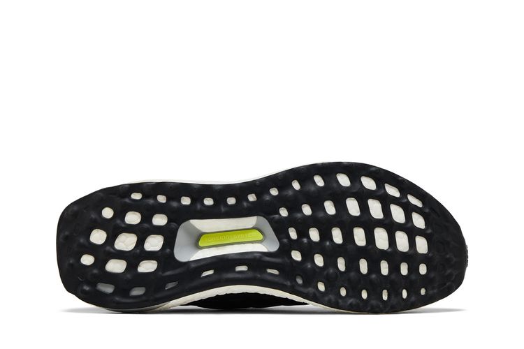 adidas gazelle silver green womens adidas Ultra Boost 22 Mens Running Shoes