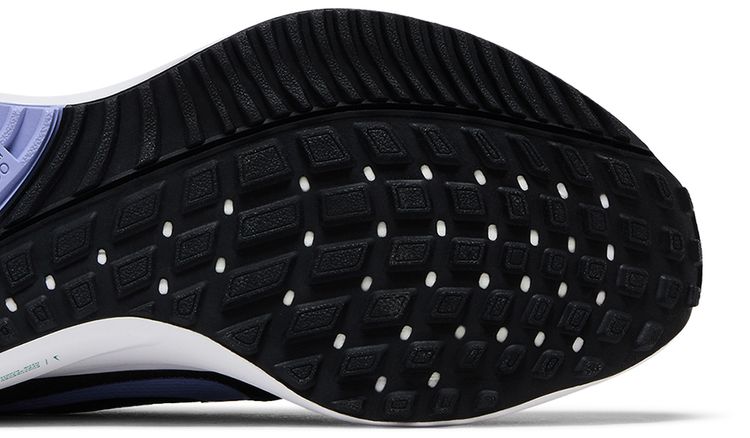 Nike Wmns Air Zoom Vomero 16 Black Light Thistle