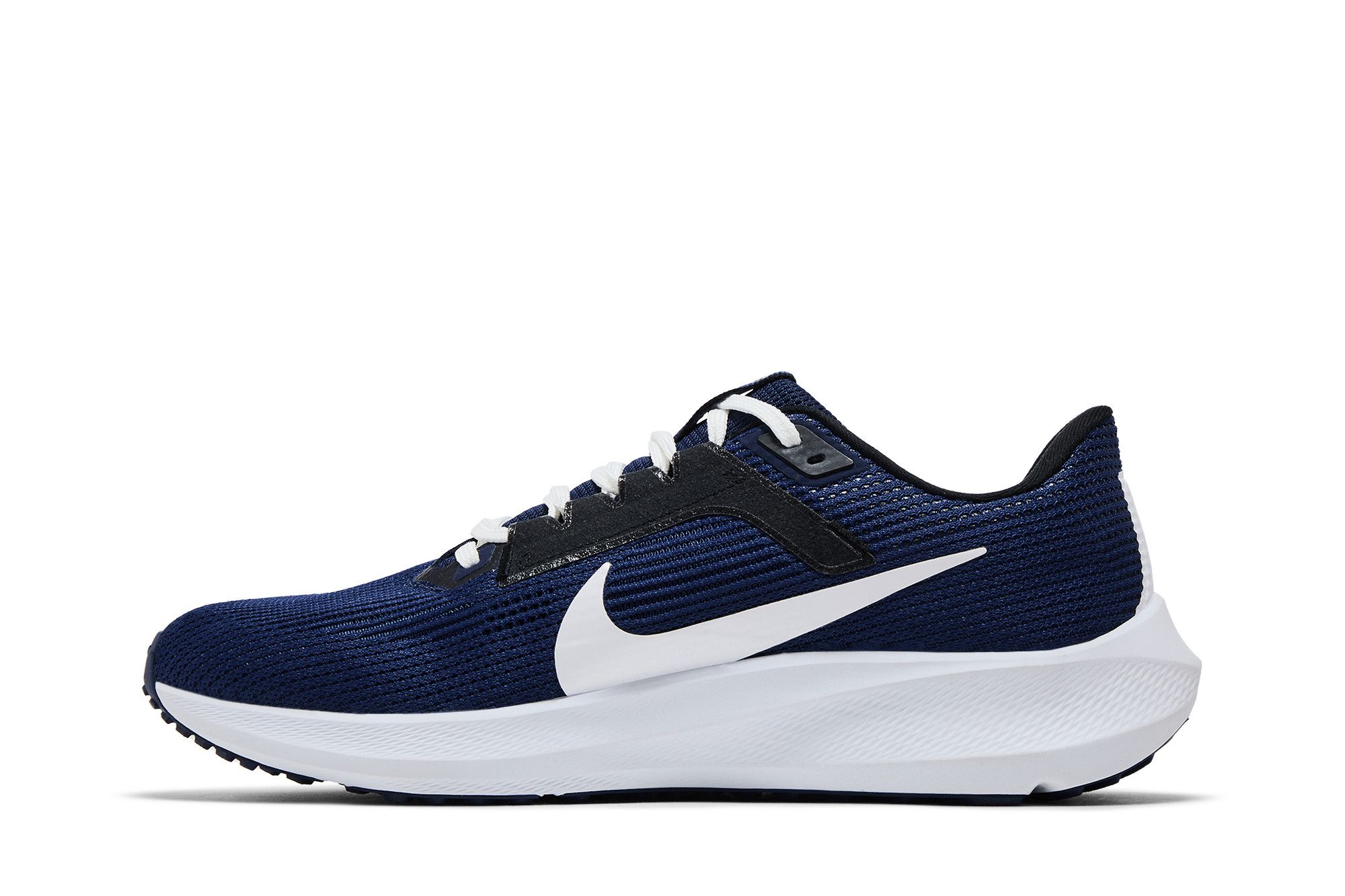 nike tottenham trainers