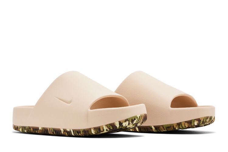 Buy Nike Calm Slide  display picture 3