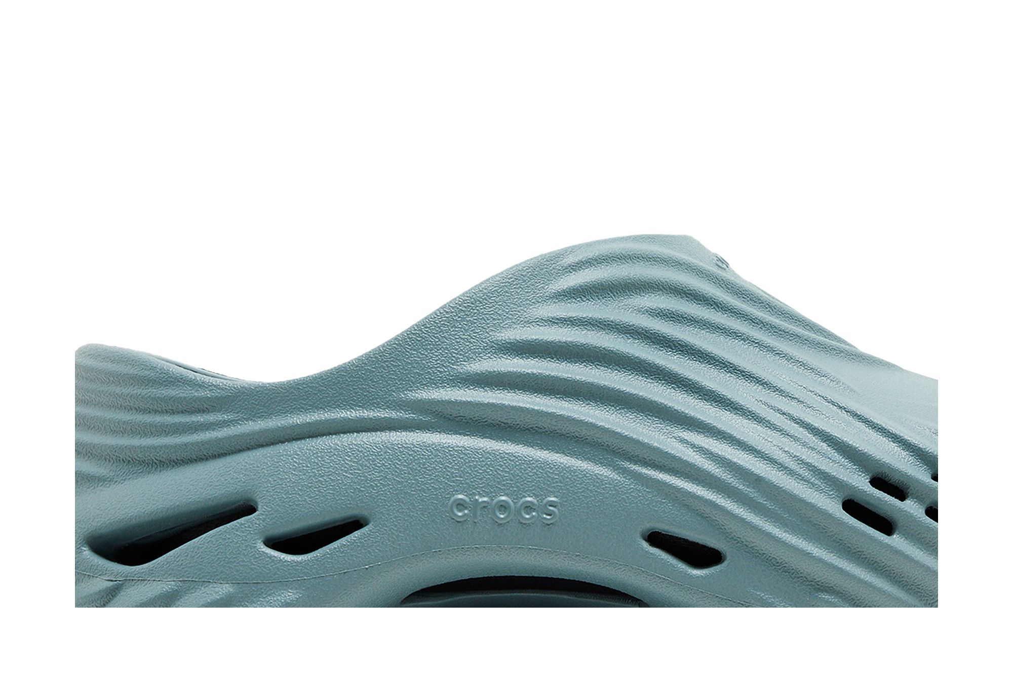 ★CROCS★ Echo Wave Pond 2105213YO 210521-3YO Crocs Echo Wave Pond - Dec 2024 - 210521-3YO - KicksOnFire.com