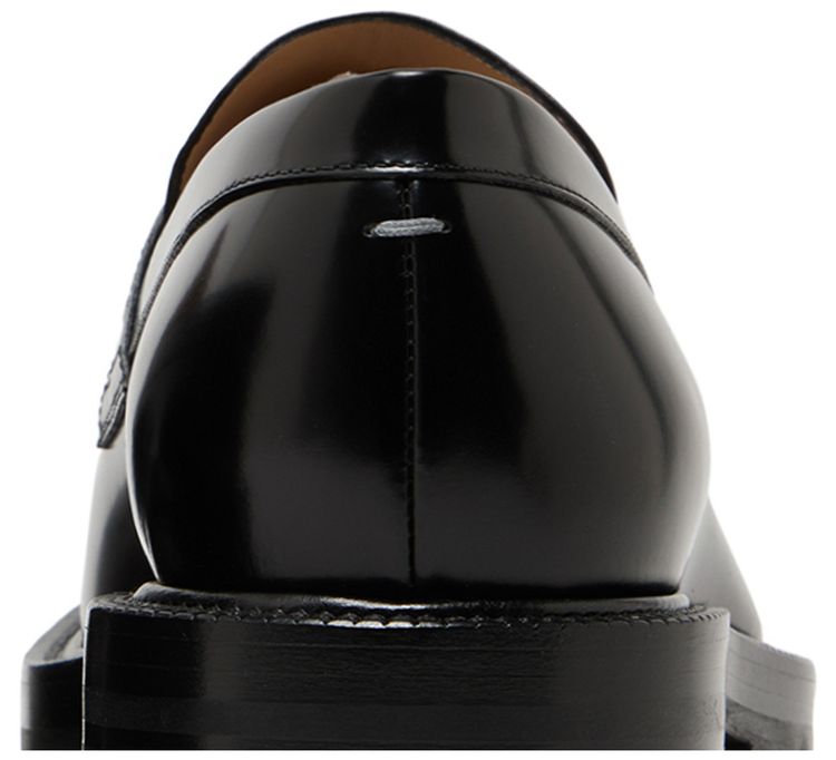Maison Margiela Tabi County Loafer Black
