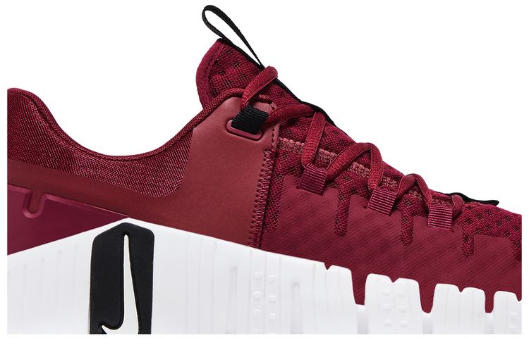 Nike Free Metcon 5 TB Team Maroon