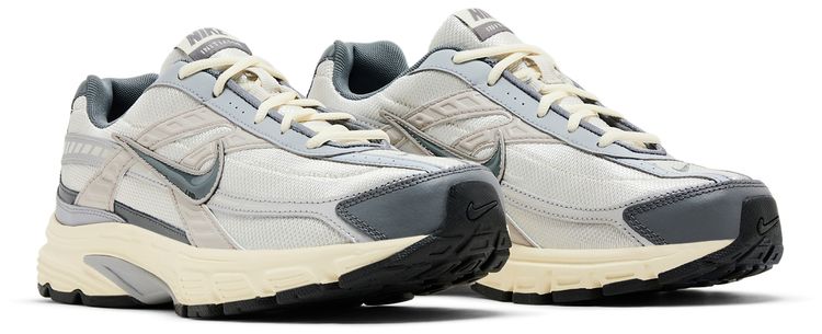 Nike Initiator Light Bone Metallic Silver