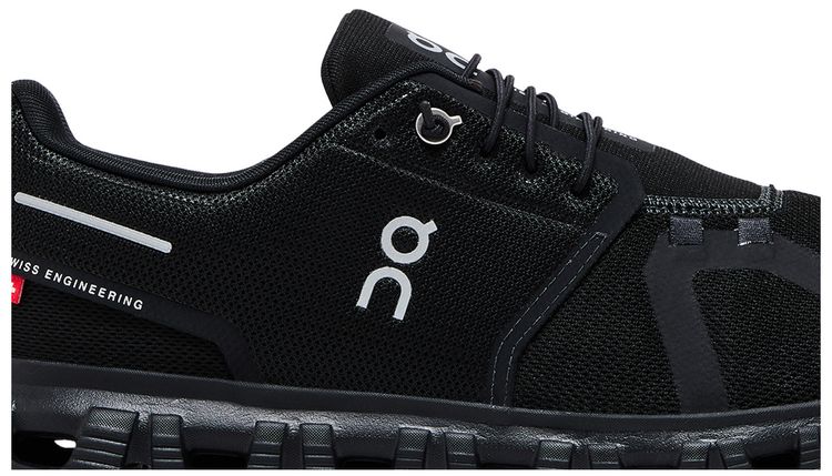 Cloud 6 Triple Black