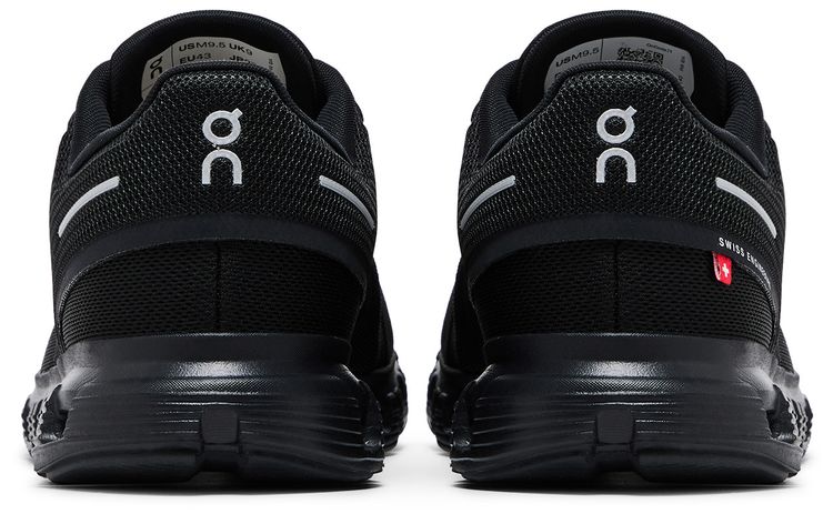 Cloud 6 Triple Black