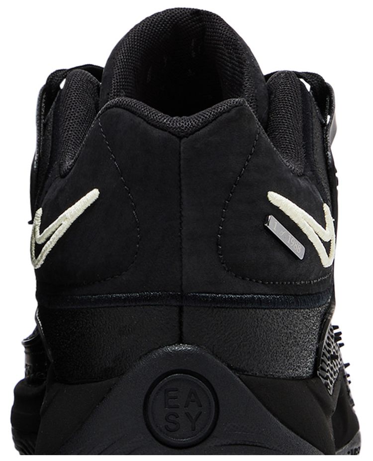 KD 18 Black Label Pack