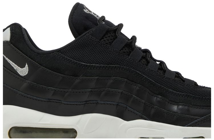 Nike Air Max 95 Premium Rebel Skulls