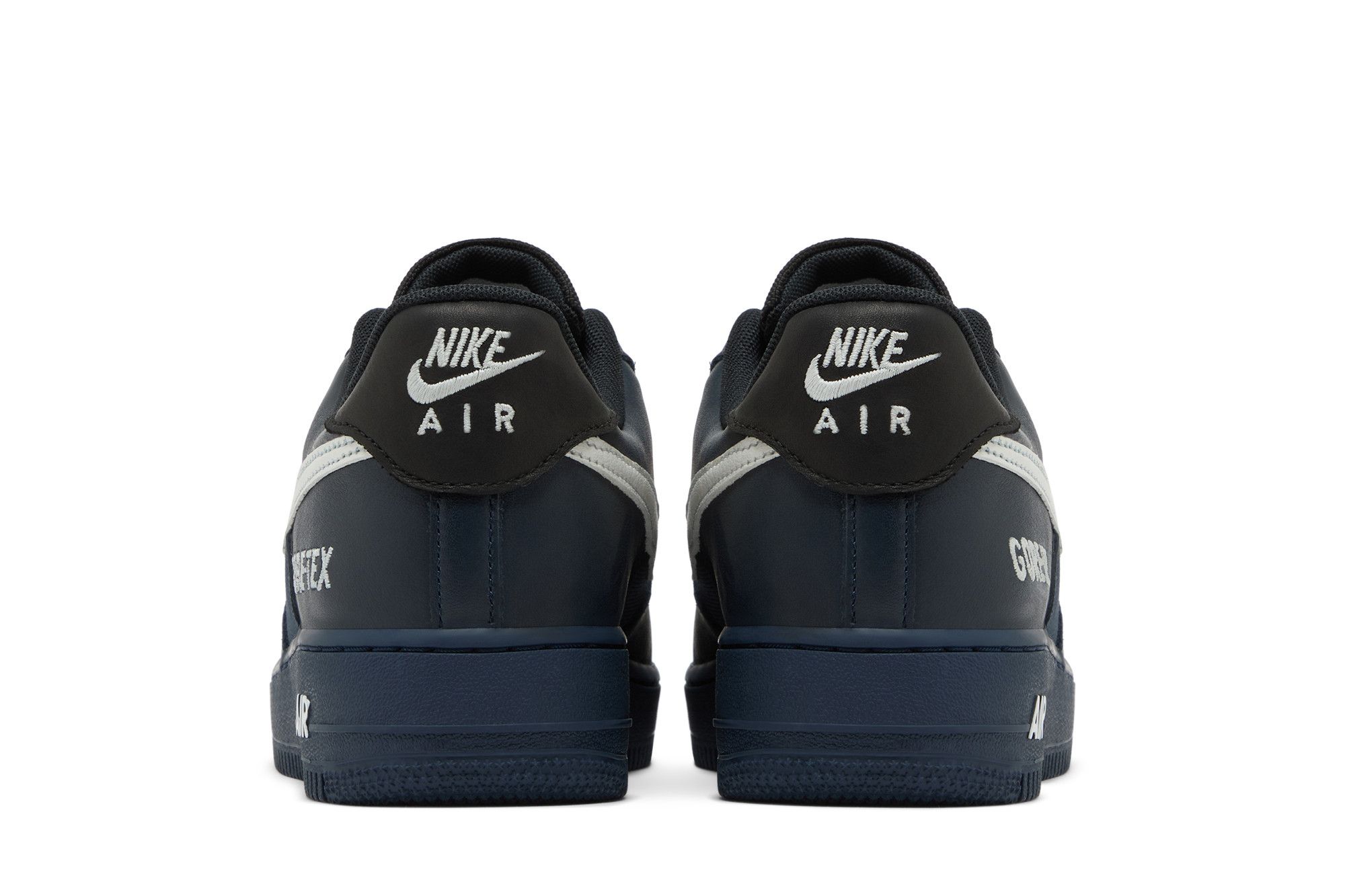 Nike Air Force 1 GORE-TEX ネイビー 人気沸騰中！ナイキのエアフォース1のネイビーが入荷