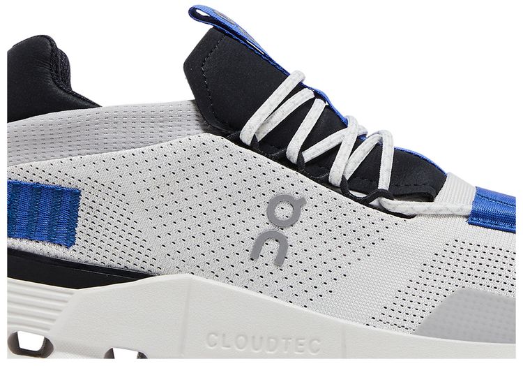 ON Wmns Cloudnova White Cobalt