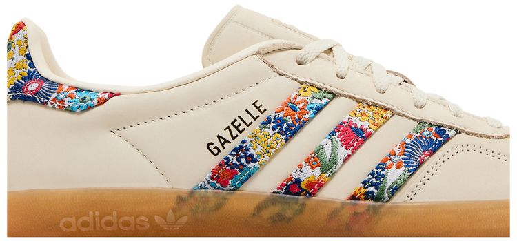 Liberty London x Wmns Gazelle Indoor Floral Embroidery   Off White