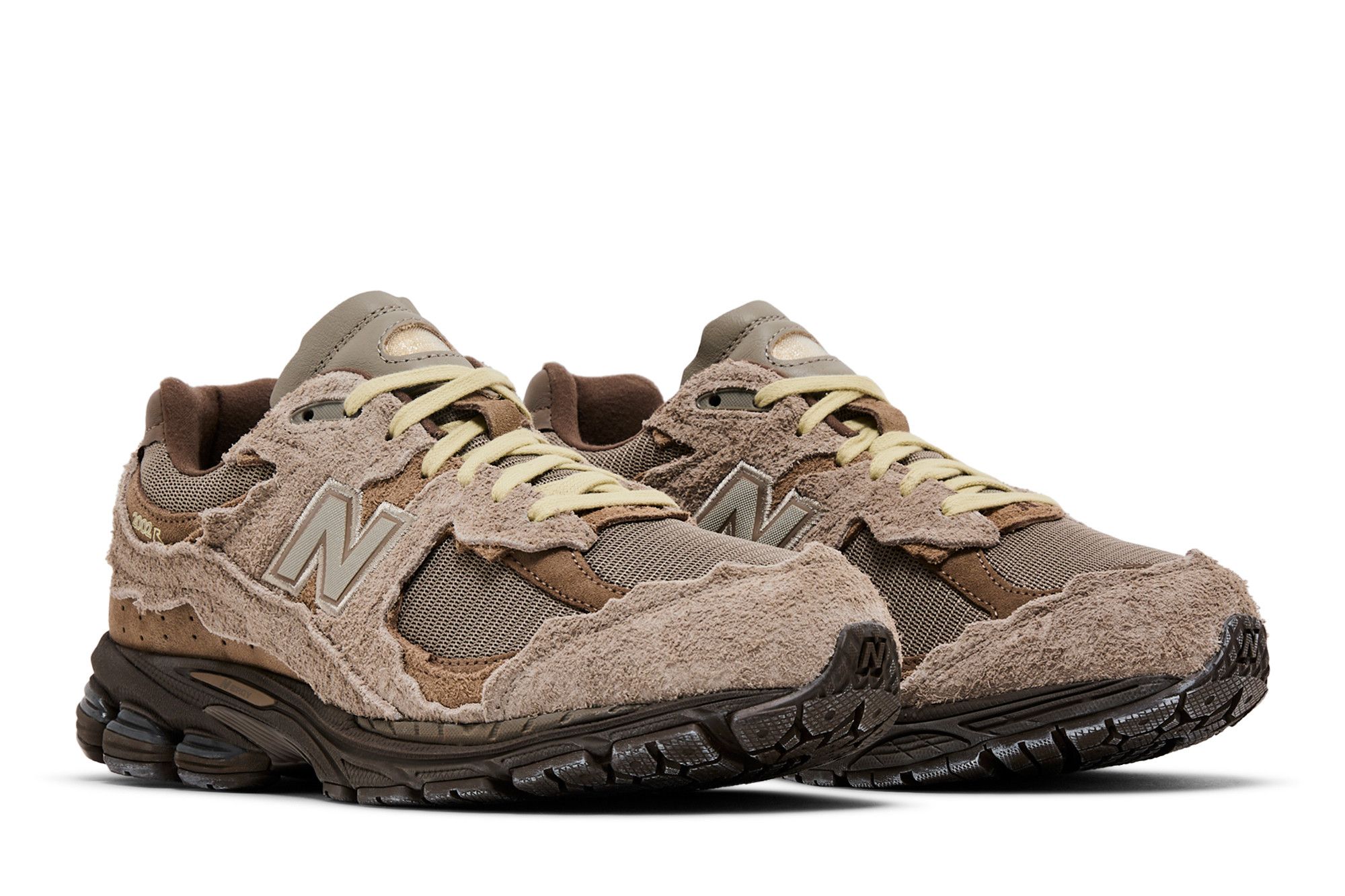 Buy 2002R 'Protection Pack - Brown' size? Exclusive