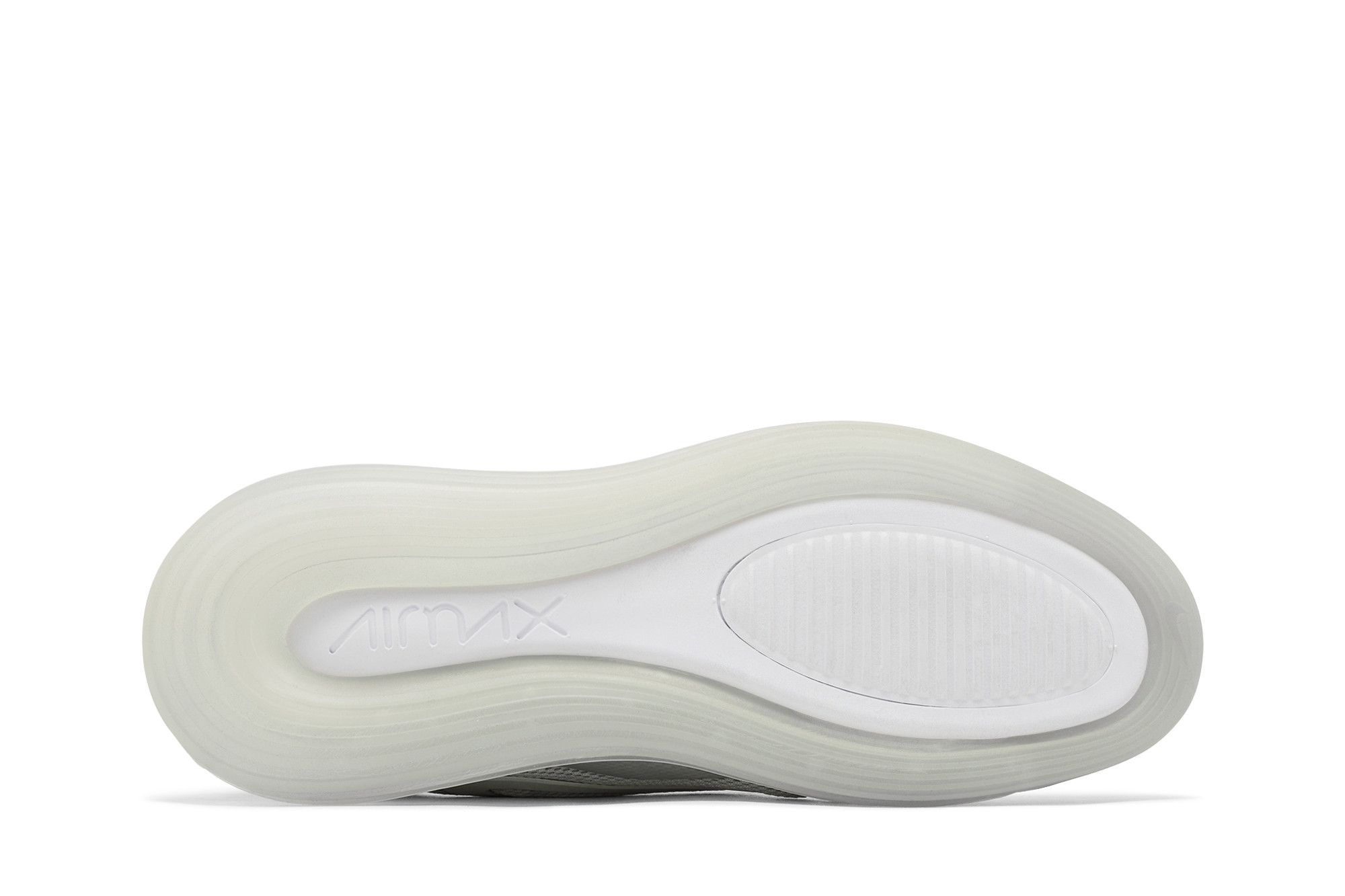 nike air max 720 trainers in triple white