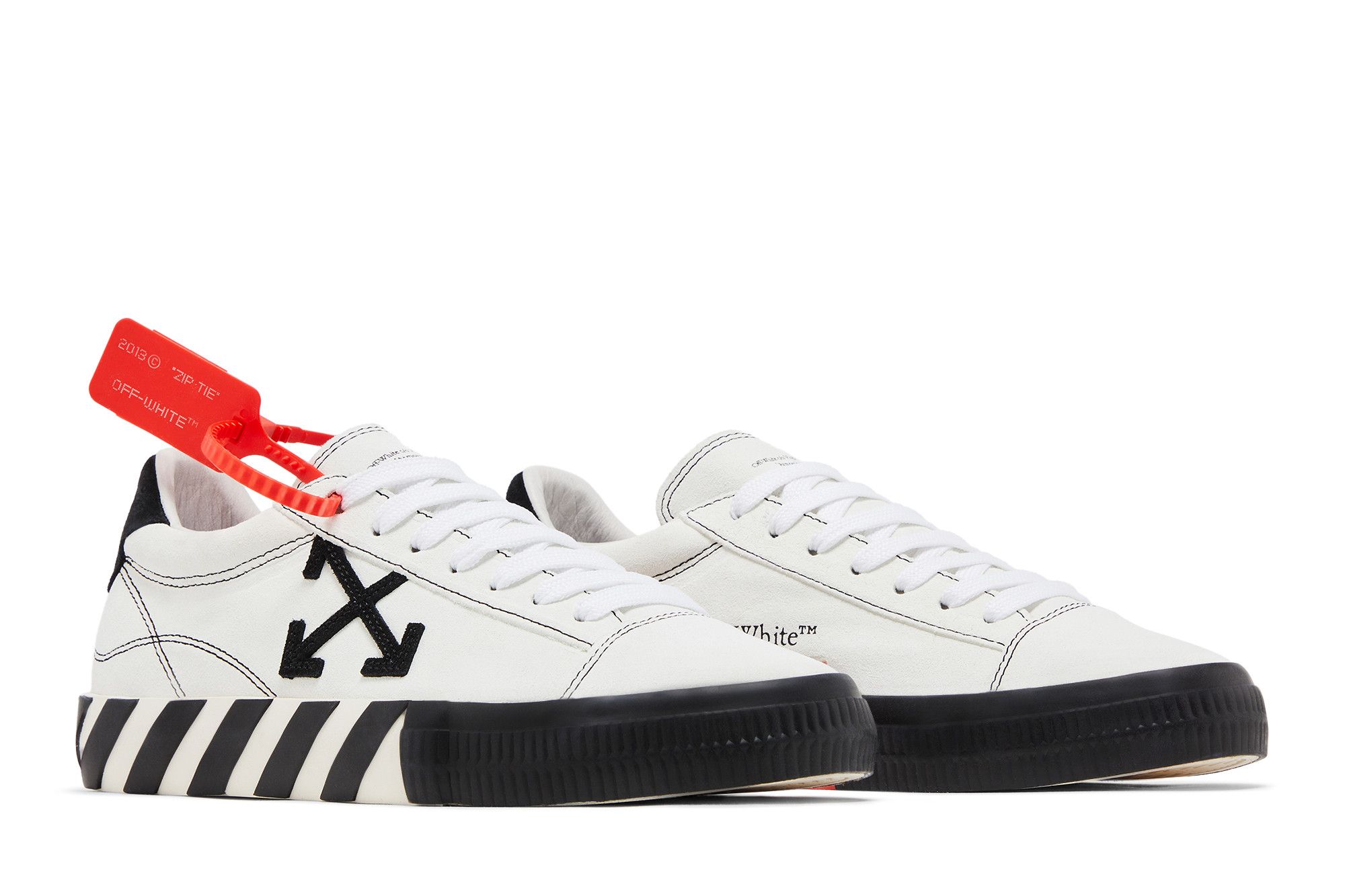 Buy Off-White Wmns Arrow Vulcanized Low 'White Black