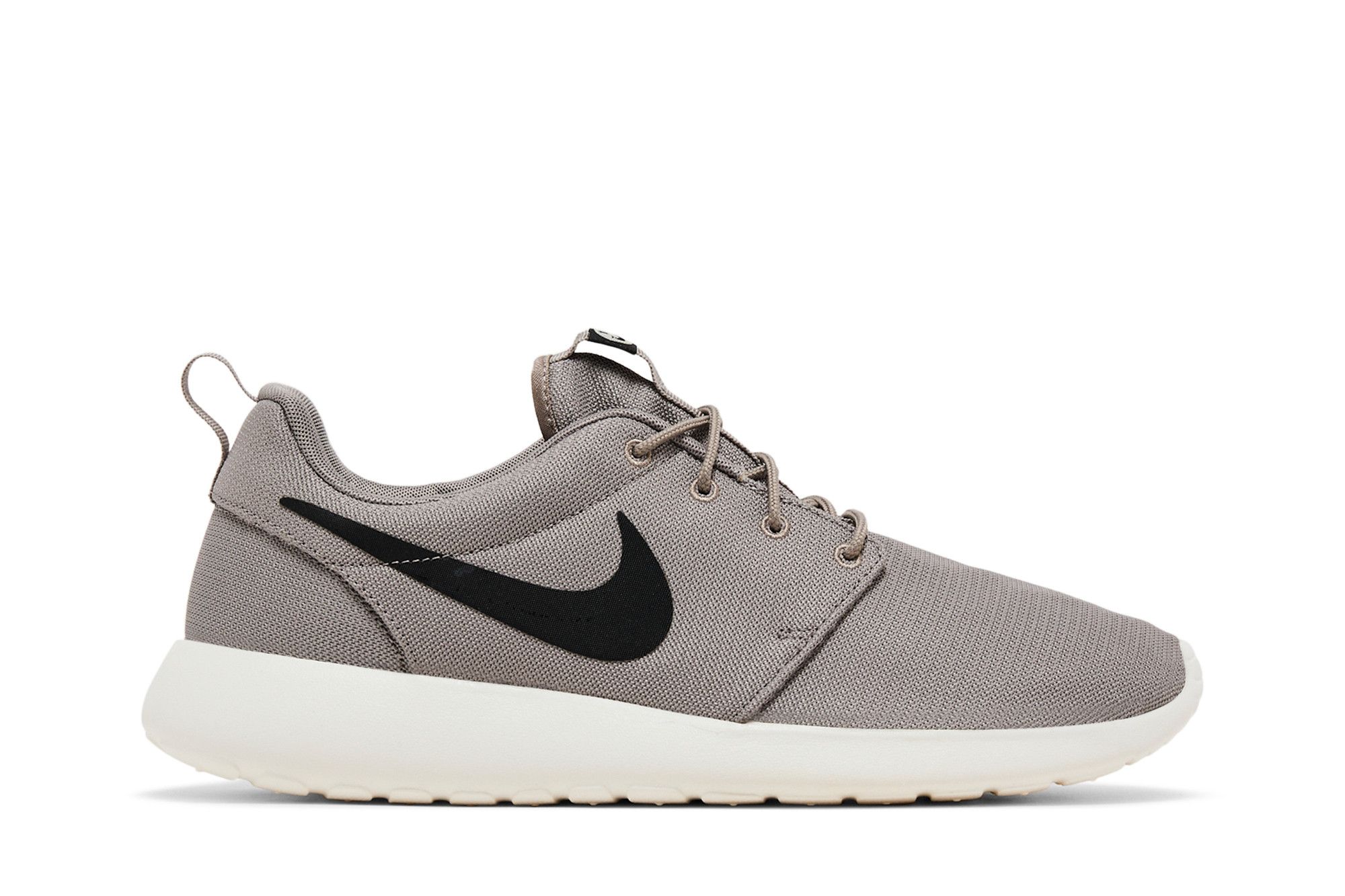 nike roshe light grey