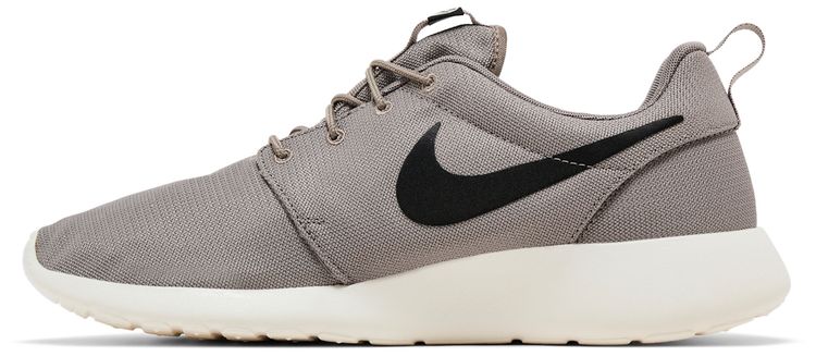 Nike Roshe One Light Taupe